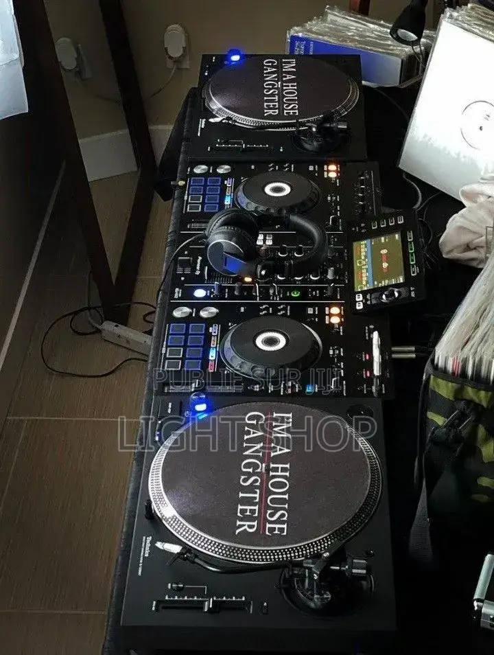 Platine De Mixage