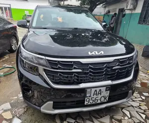 Kia Seltos S 2024 Noir