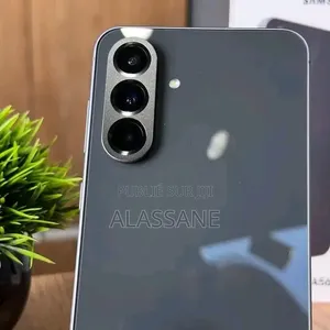 Nouveau Samsung A10 32 GB Noir