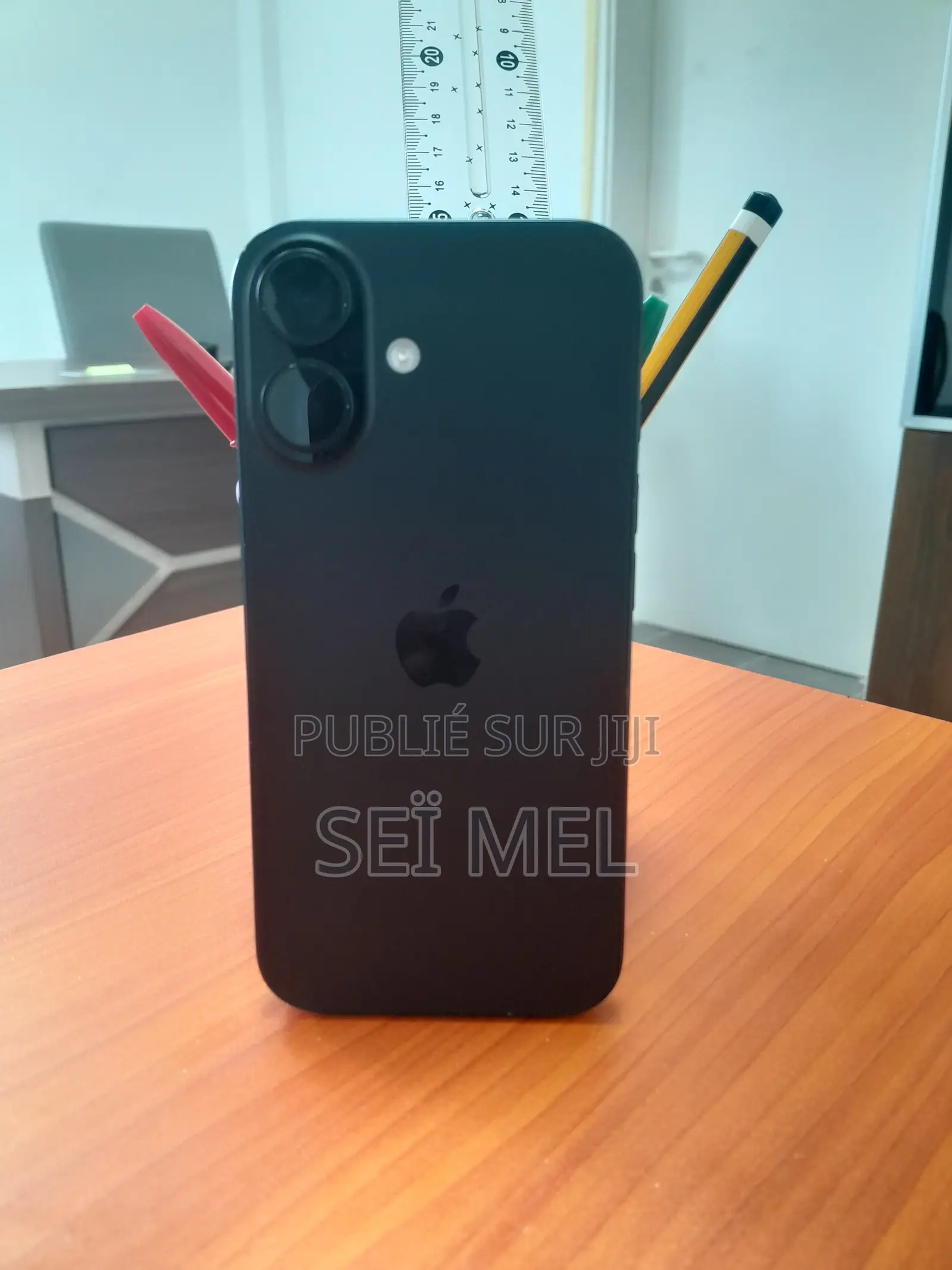 Apple iPhone 16 128 GB Noir