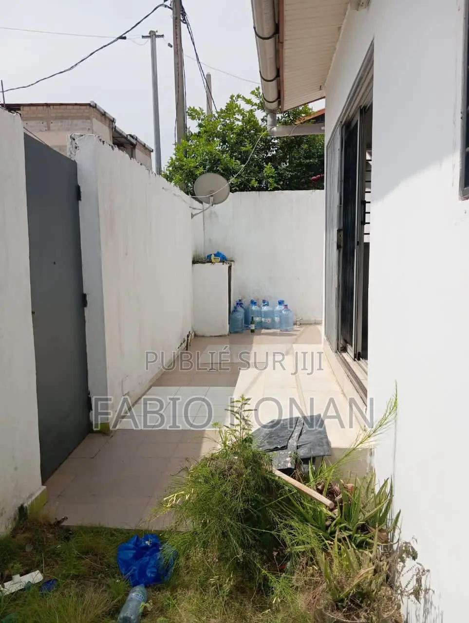 3chbre Villa dans Sika Immobilier, Cocody à Louer