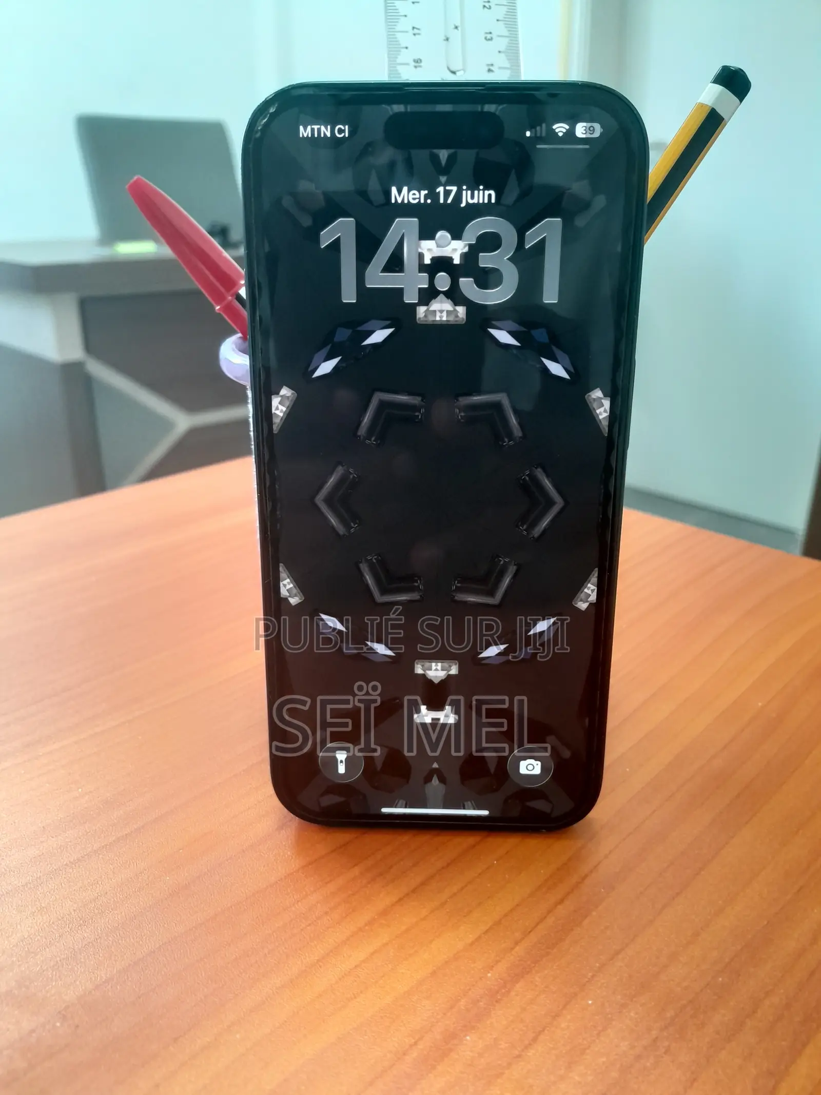 Apple iPhone 16 128 GB Noir