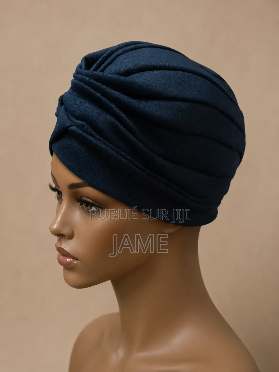 Chapeaux Élégants Disponibles