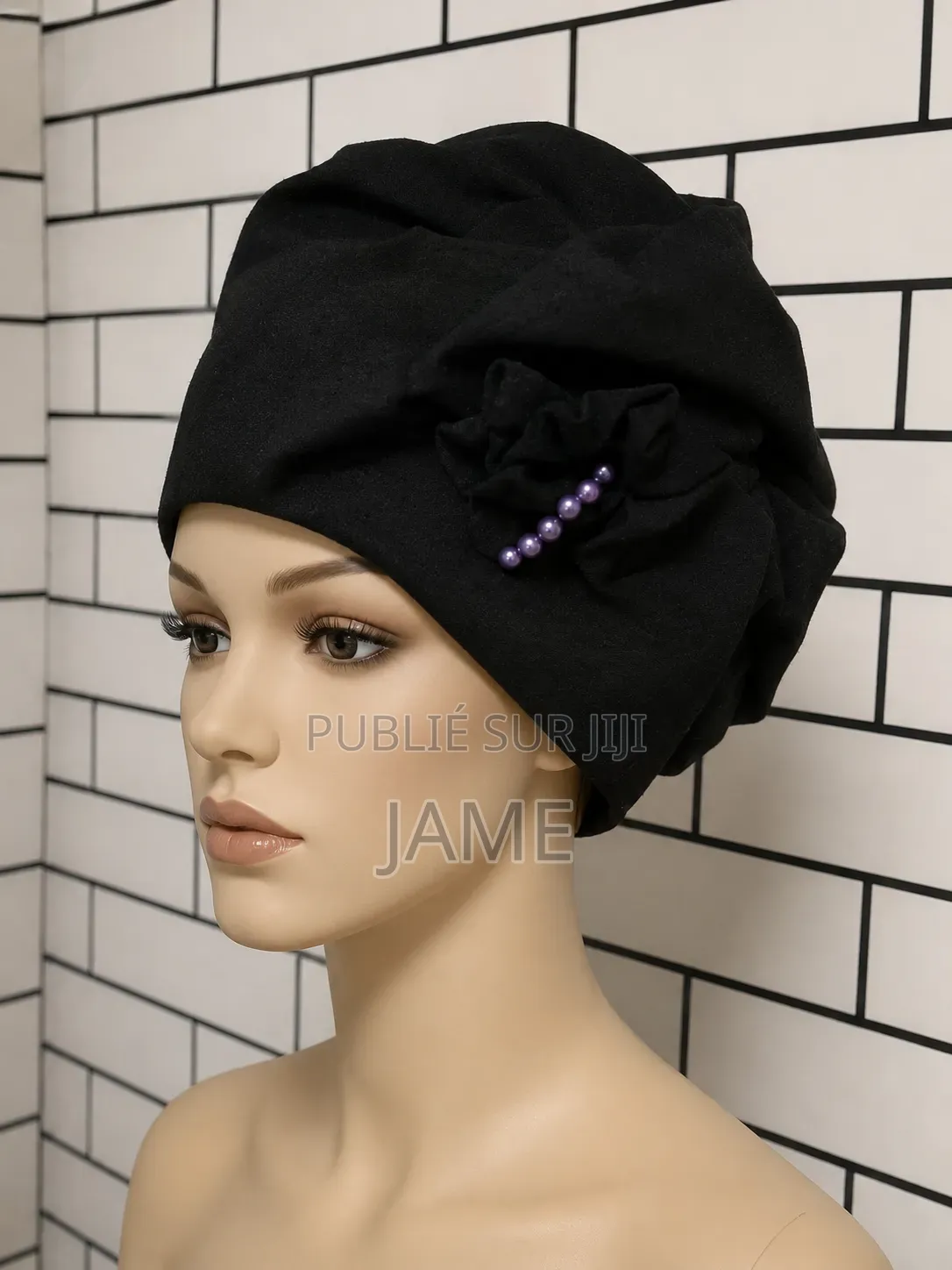 Chapeaux Élégants Disponibles