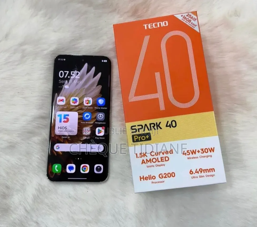 Nouveau Tecno Spark 40 Pro+ 256 GB Blanc
