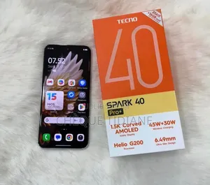 Nouveau Tecno Spark 40 Pro+ 256 GB Blanc