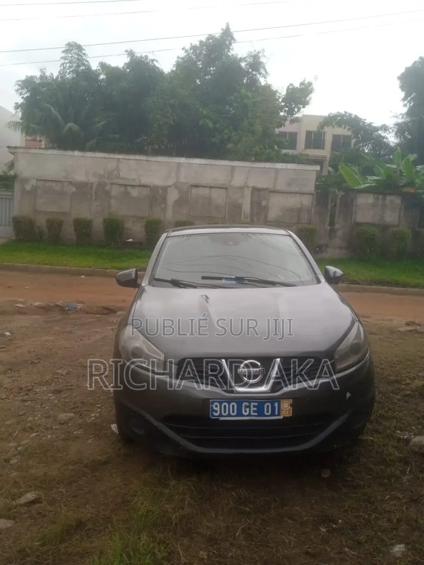 Nissan Qashqai 2012 Doré