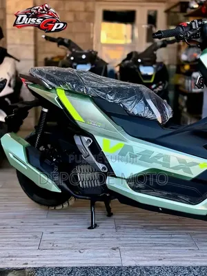Nouveau Yamaha V Max 2026 Vert