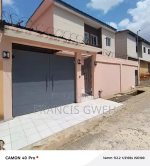 3chbre Duplex dans Francis Gweh, Cocody à Vendre