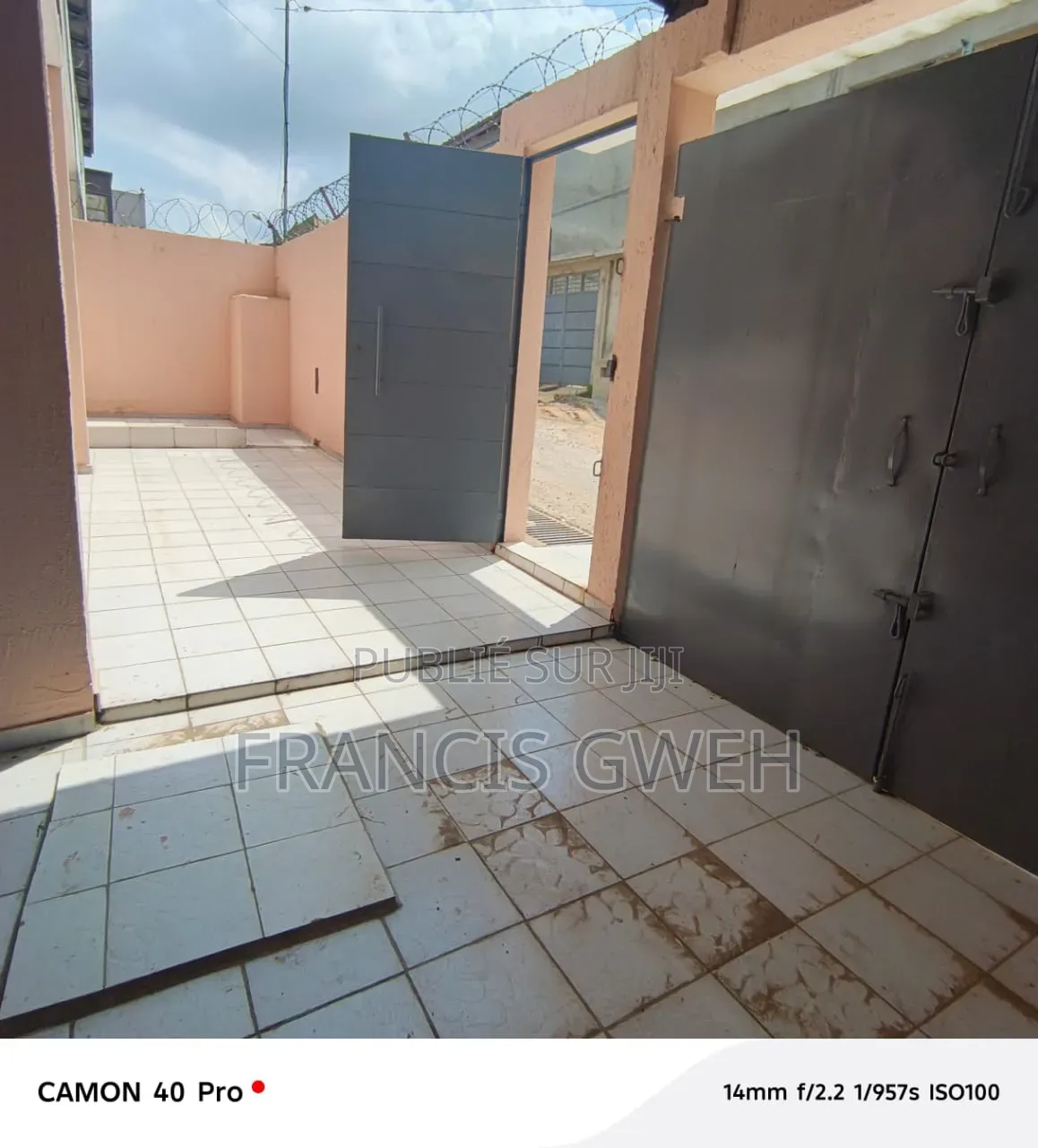 3chbre Duplex dans Francis Gweh, Cocody à Vendre