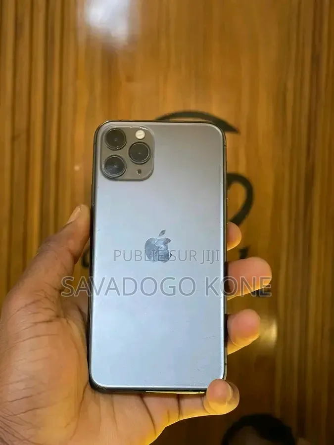 Nouveau Apple iPhone 11 128 GB Noir