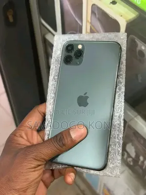Nouveau Apple iPhone 11 128 GB Noir