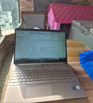 Nouveau HP EliteBook 840 G5 256GB Intel Core i5 HDD+SSD 500GB