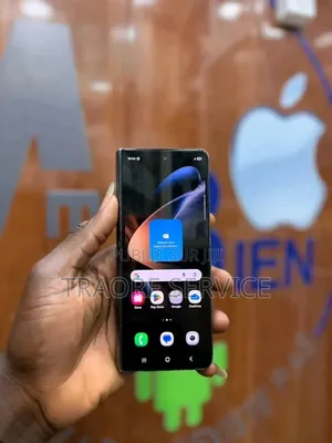 Nouveau Samsung Galaxy Z Fold4 512 GB Noir