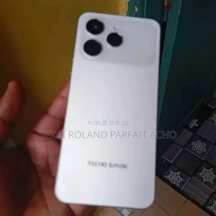 Nouveau Tecno Spark 40 128 GB Blanc