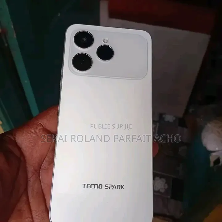 Nouveau Tecno Spark 40 128 GB Blanc