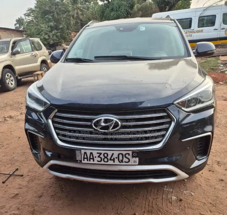 Hyundai Santa Fe Limited 2.0T AWD 2019 Gris