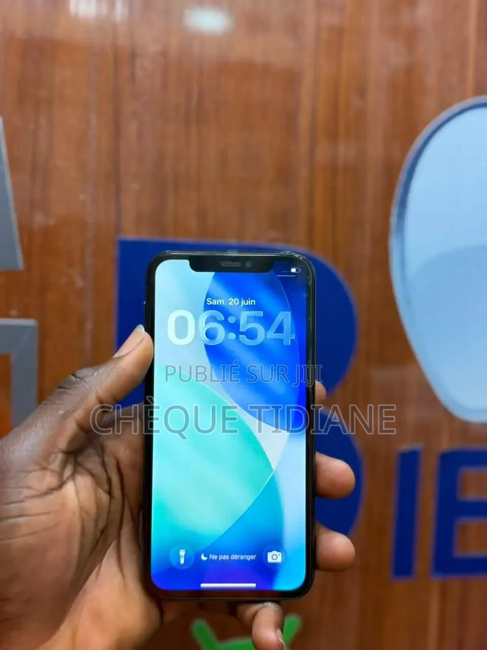 Nouveau Apple iPhone 11 Pro 64 GB Noir