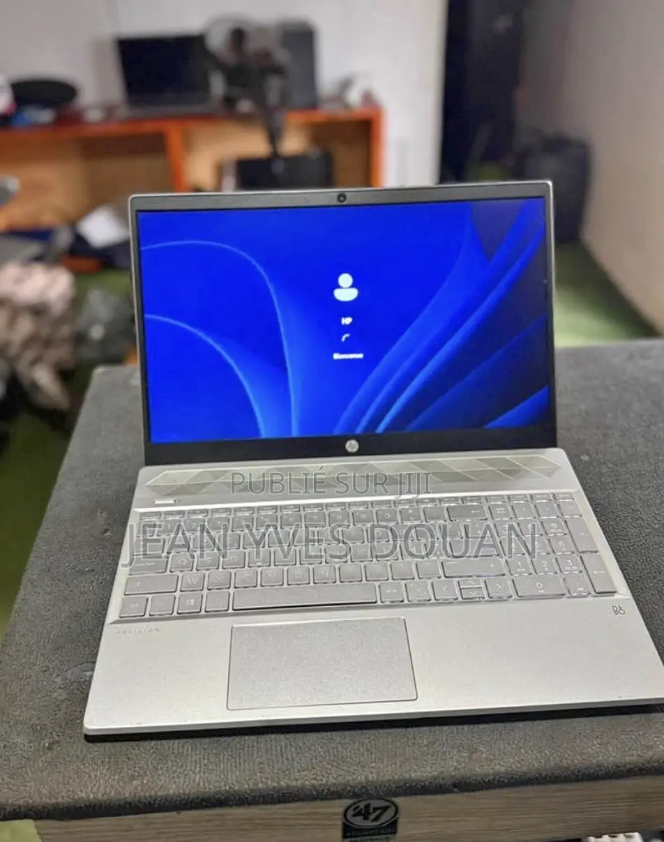 Nouveau HP EliteBook 830 G7 4GB Intel Core i7 HDD+SSD 256GB