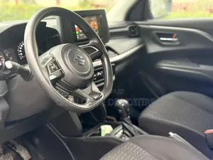 Suzuki Swift 2025 Bleu