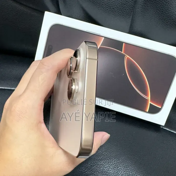 Nouveau Apple iPhone 16 Pro Max 256 GB Doré