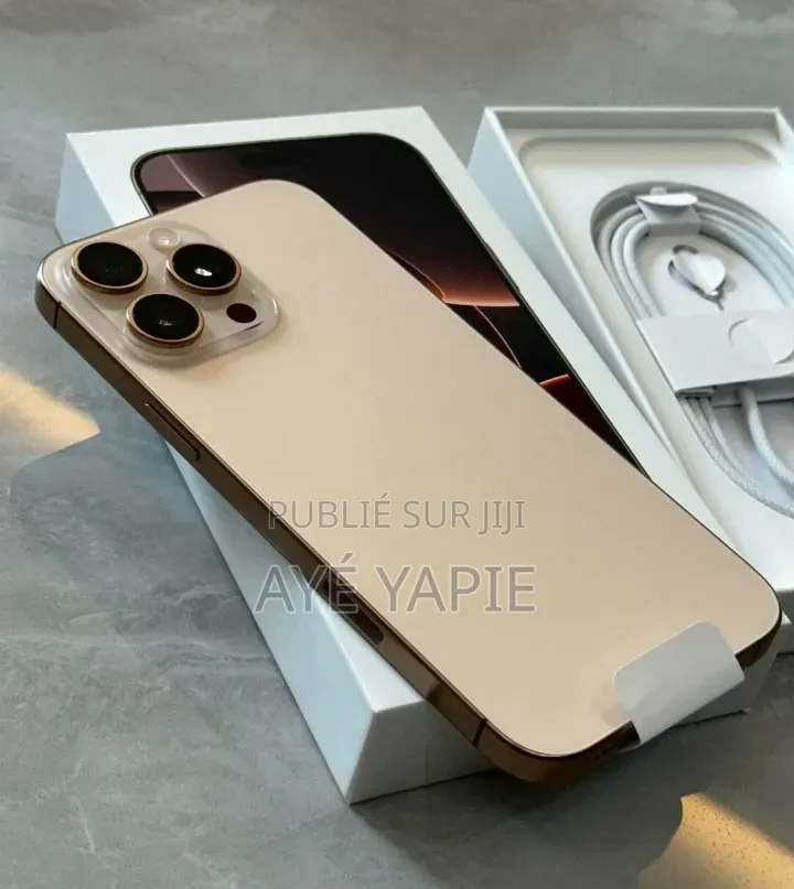 Nouveau Apple iPhone 16 Pro Max 256 GB Doré