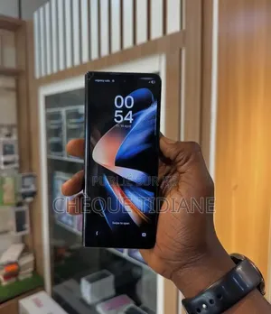 Nouveau Samsung Galaxy Z Fold4 512 GB Noir