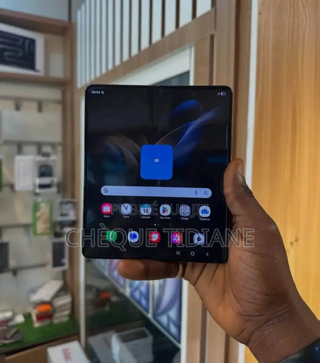 Nouveau Samsung Galaxy Z Fold4 512 GB Noir