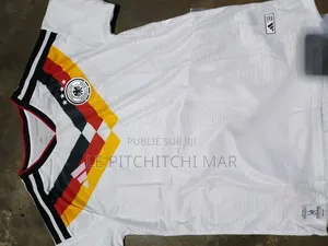 Je Vends Des Maillots Pour La Coupe Du Monde Quantité Limitée