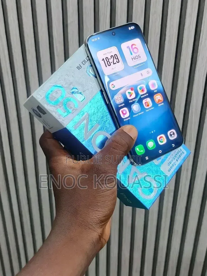 Nouveau Tecno Camon 50 Pro 256 GB Vert
