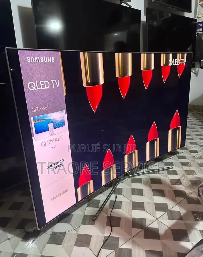 Télévision Smart 65 Pouces