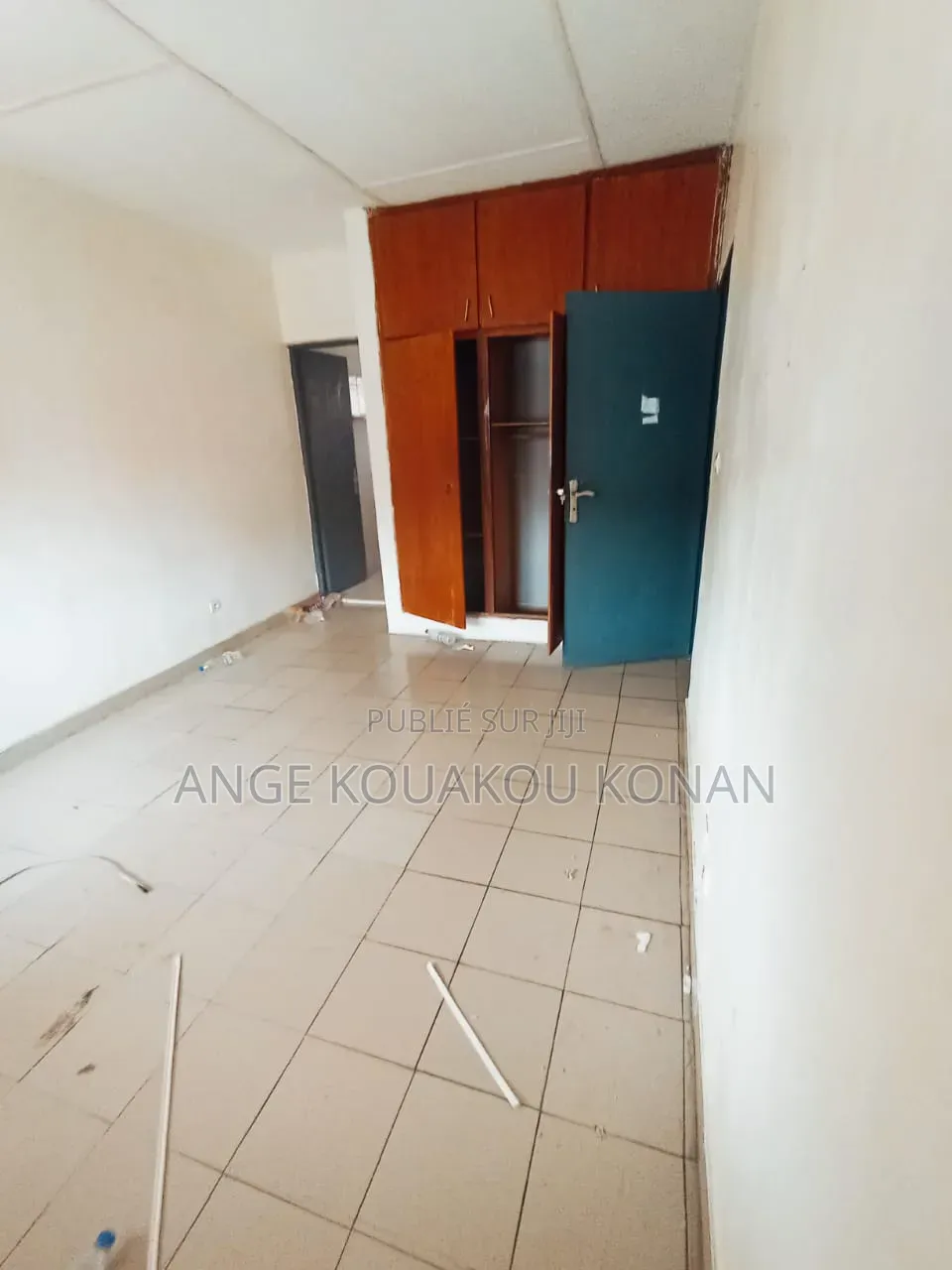 3chbre Duplex dans Ange Immobilier, Bingerville à Vendre