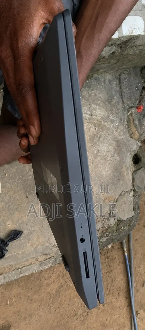 Ordinateur portable Lenovo Ideapad 3 4GB Intel HDD 1T