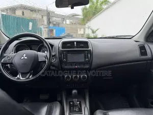 Mitsubishi ASX 2022 Gris