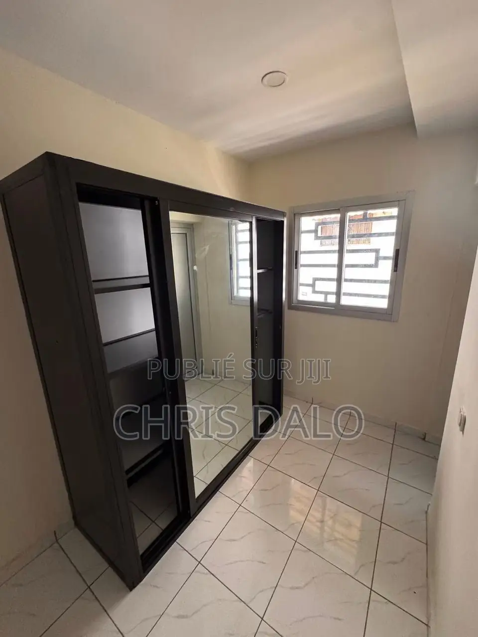 4chbre Duplex dans Djôlo, Cocody à Louer