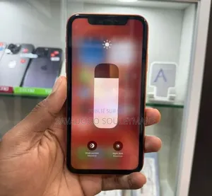 Nouveau Apple iPhone XR 64 GB Orange