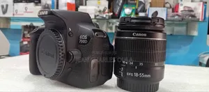 Canon Eos 700d + Canon 18-55mm