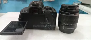 Canon Eos 700d + Canon 18-55mm