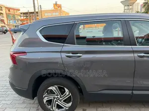 Hyundai Santa Fe Limited 2022 Gris