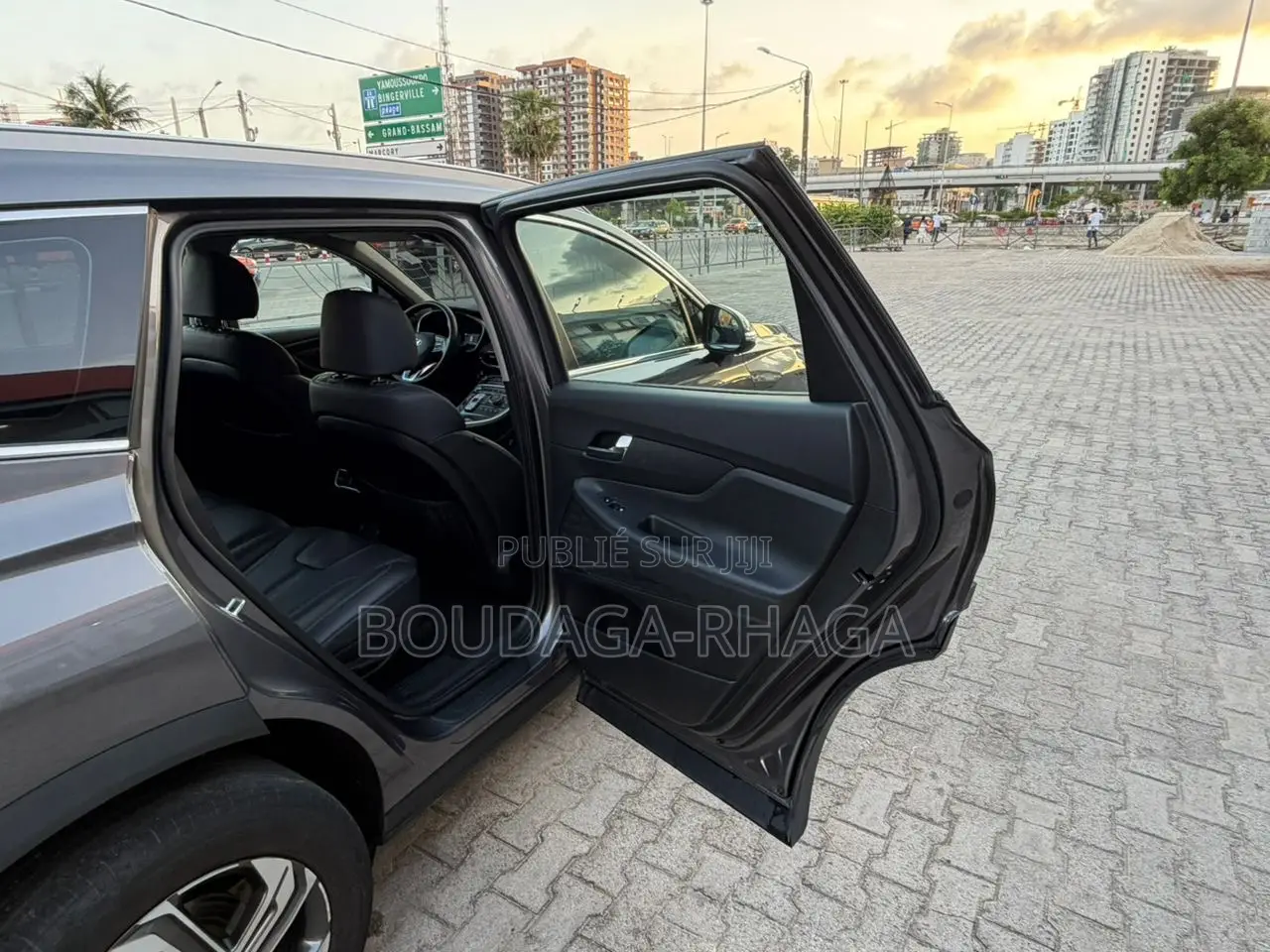 Hyundai Santa Fe Limited 2022 Gris