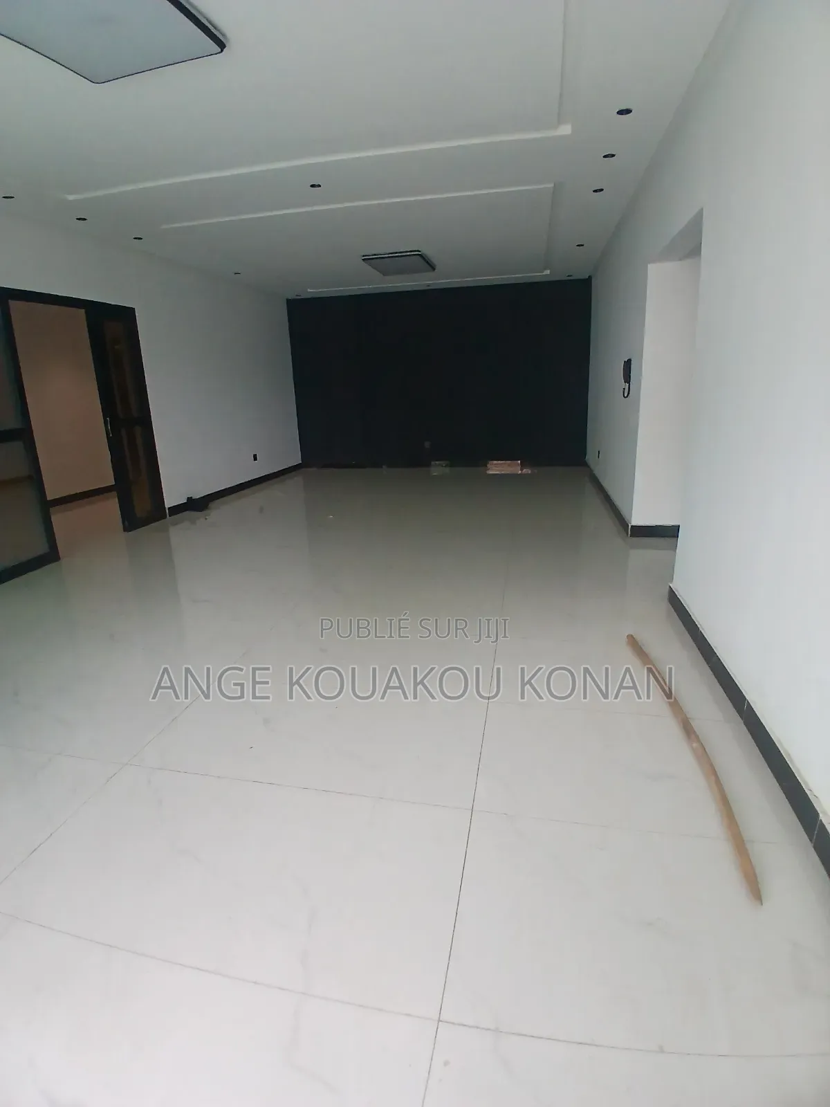 2chbre Appartement dans Ange Immobilier, Cocody à Louer