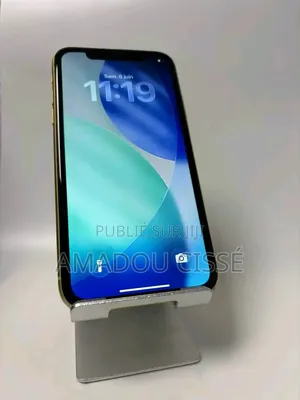 Nouveau Apple iPhone 11 128 GB Jaune