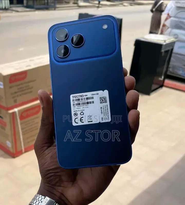 Nouveau Tecno Spark 50 128 GB Bleu