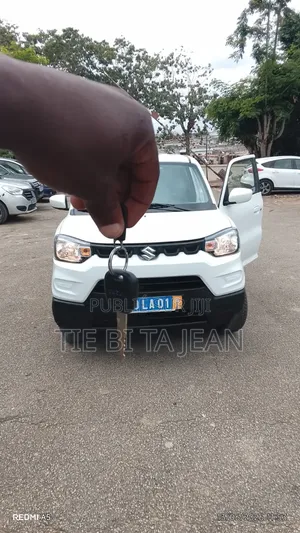 Suzuki S-Presso 2022 Blanc