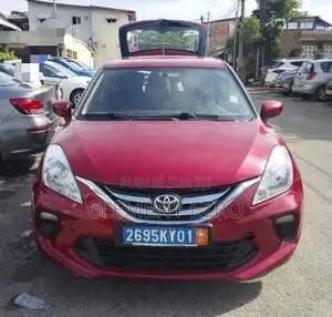 Nouveau Toyota Starlet 2023 Rouge