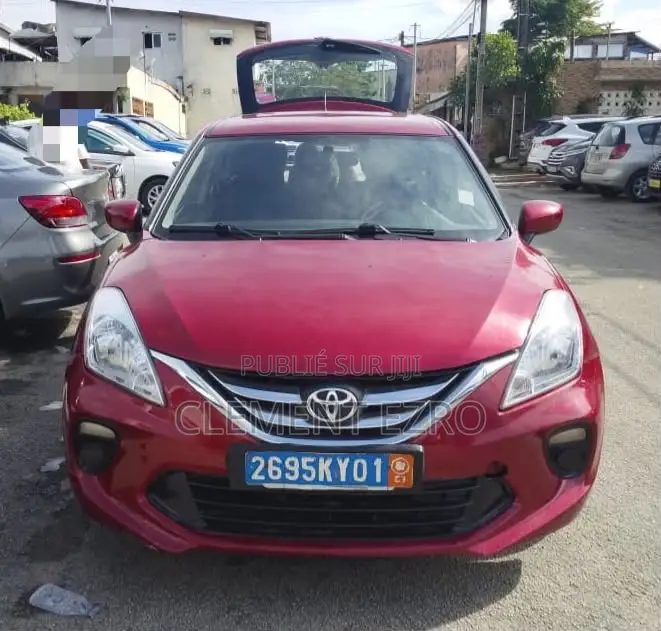 Nouveau Toyota Starlet 2023 Rouge