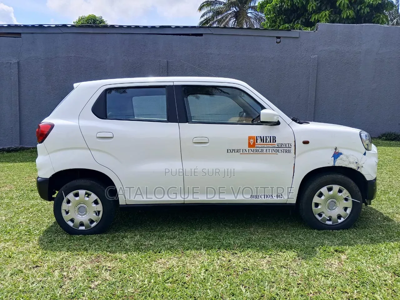 Suzuki S-Presso 2024 Blanc