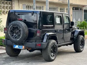 Jeep Wrangler Sahara 4x4 2017 Noir