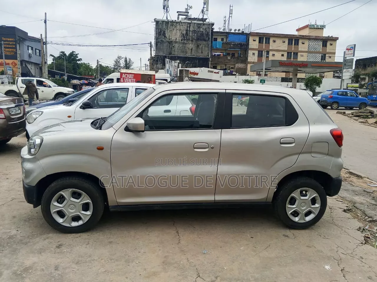 Suzuki S-Presso 2024 Gris