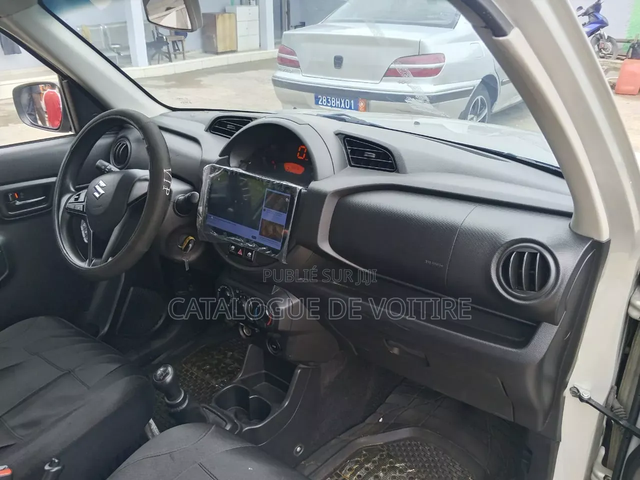 Suzuki S-Presso 2024 Gris